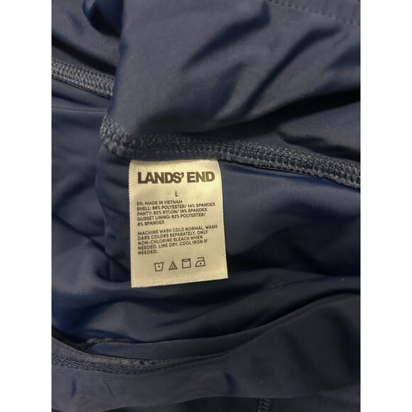 Lands' End women's active shorts in navy blue size large - Picture 3 of 4